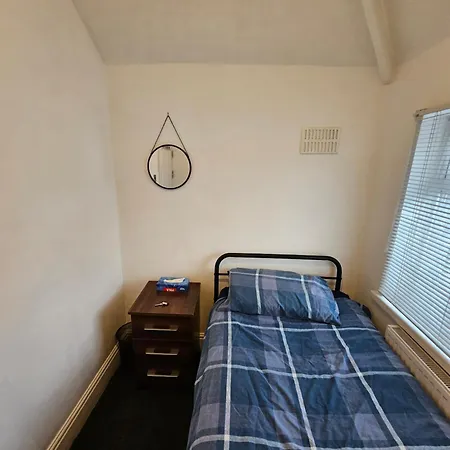 Monyhull - Near Centre Kingsheath Nia Nec Bhx Pansiyon