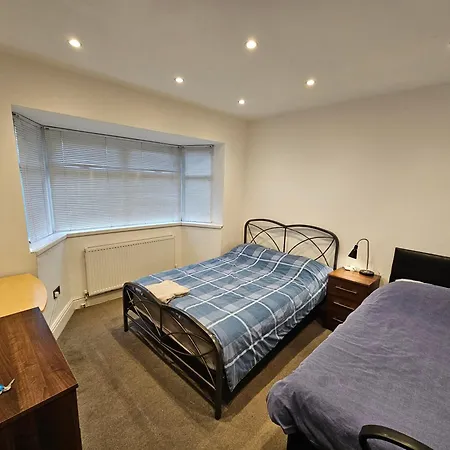 Monyhull - Near Centre Kingsheath Nia Nec Bhx Pansiyon Birmingham